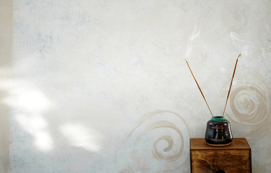 The Alchemy of Aromas: A Journey into the World of Incense🌿