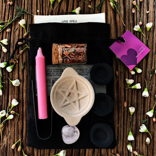 Wiccan - Spell Casting Kit - Love